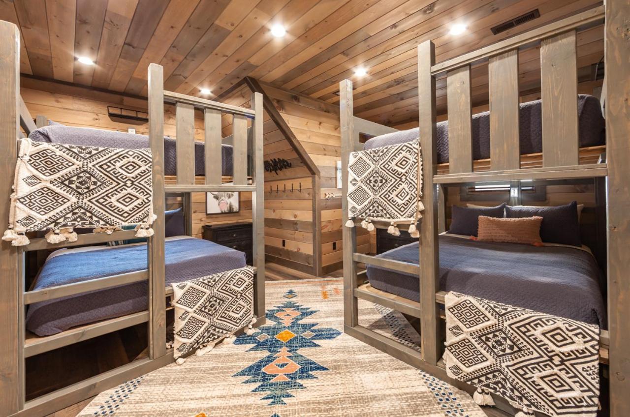 Splash Mountain Pool Hot Tub Theater Game Room Sevierville Zewnętrze zdjęcie