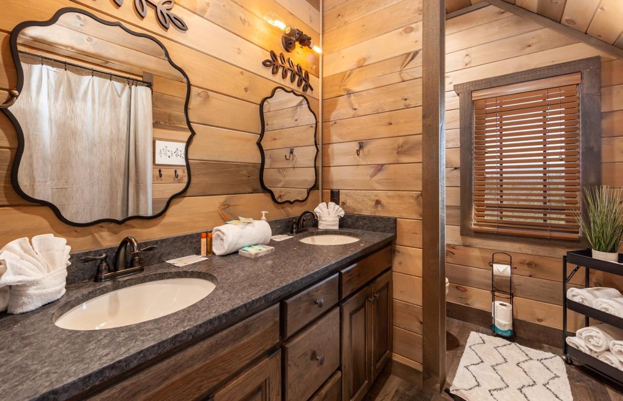 Splash Mountain Pool Hot Tub Theater Game Room Sevierville Zewnętrze zdjęcie