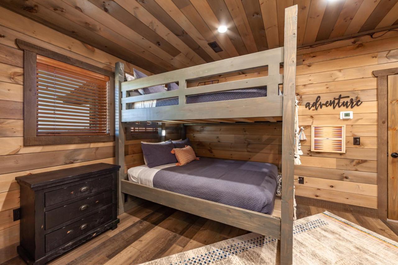 Splash Mountain Pool Hot Tub Theater Game Room Sevierville Zewnętrze zdjęcie