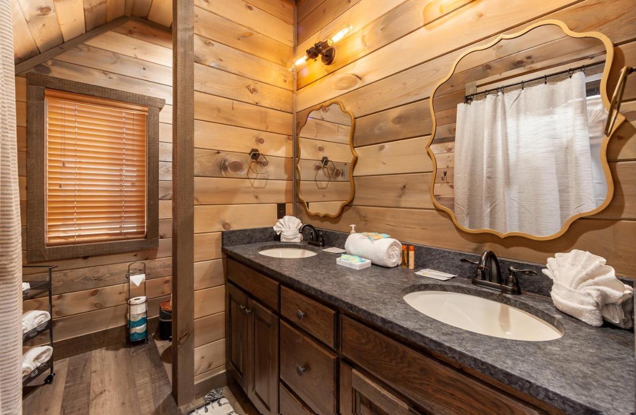Splash Mountain Pool Hot Tub Theater Game Room Sevierville Zewnętrze zdjęcie