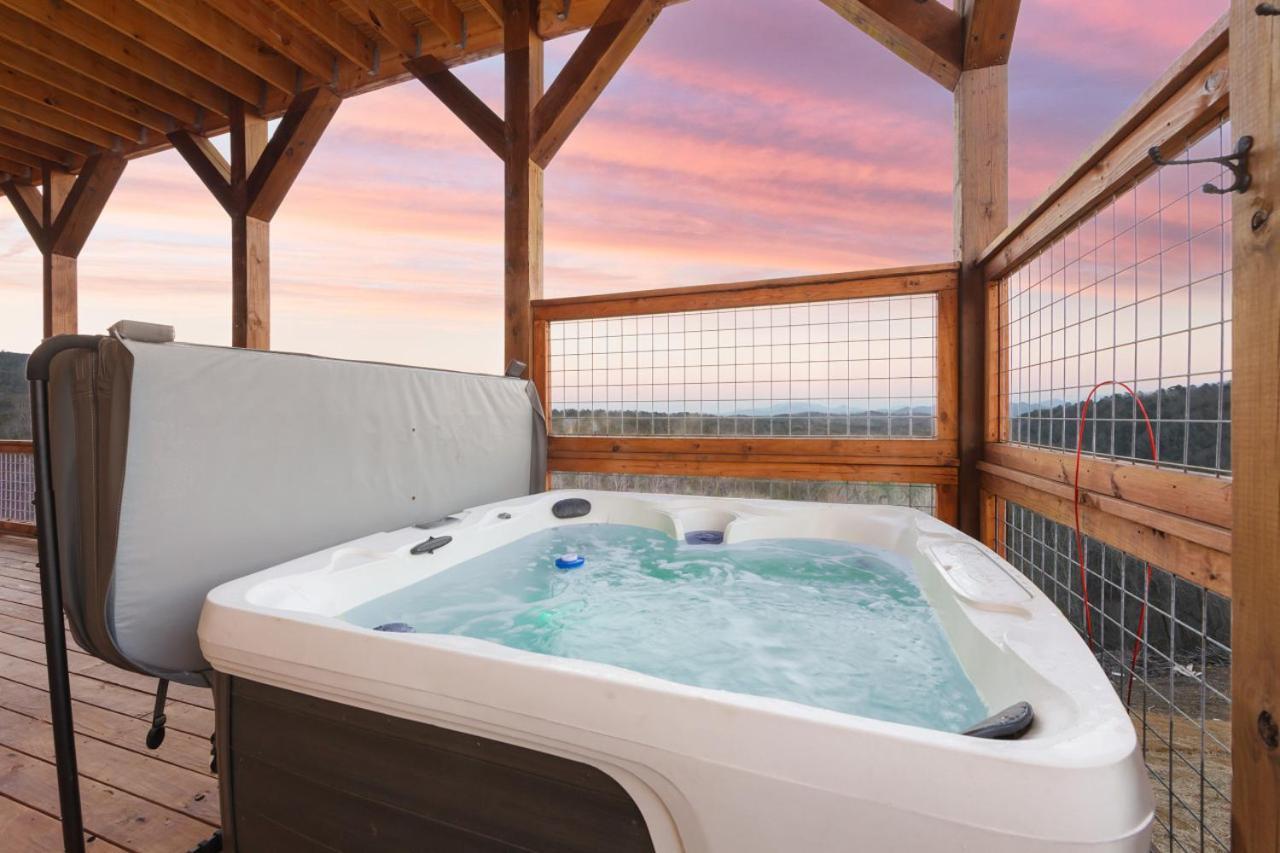 Splash Mountain Pool Hot Tub Theater Game Room Sevierville Zewnętrze zdjęcie